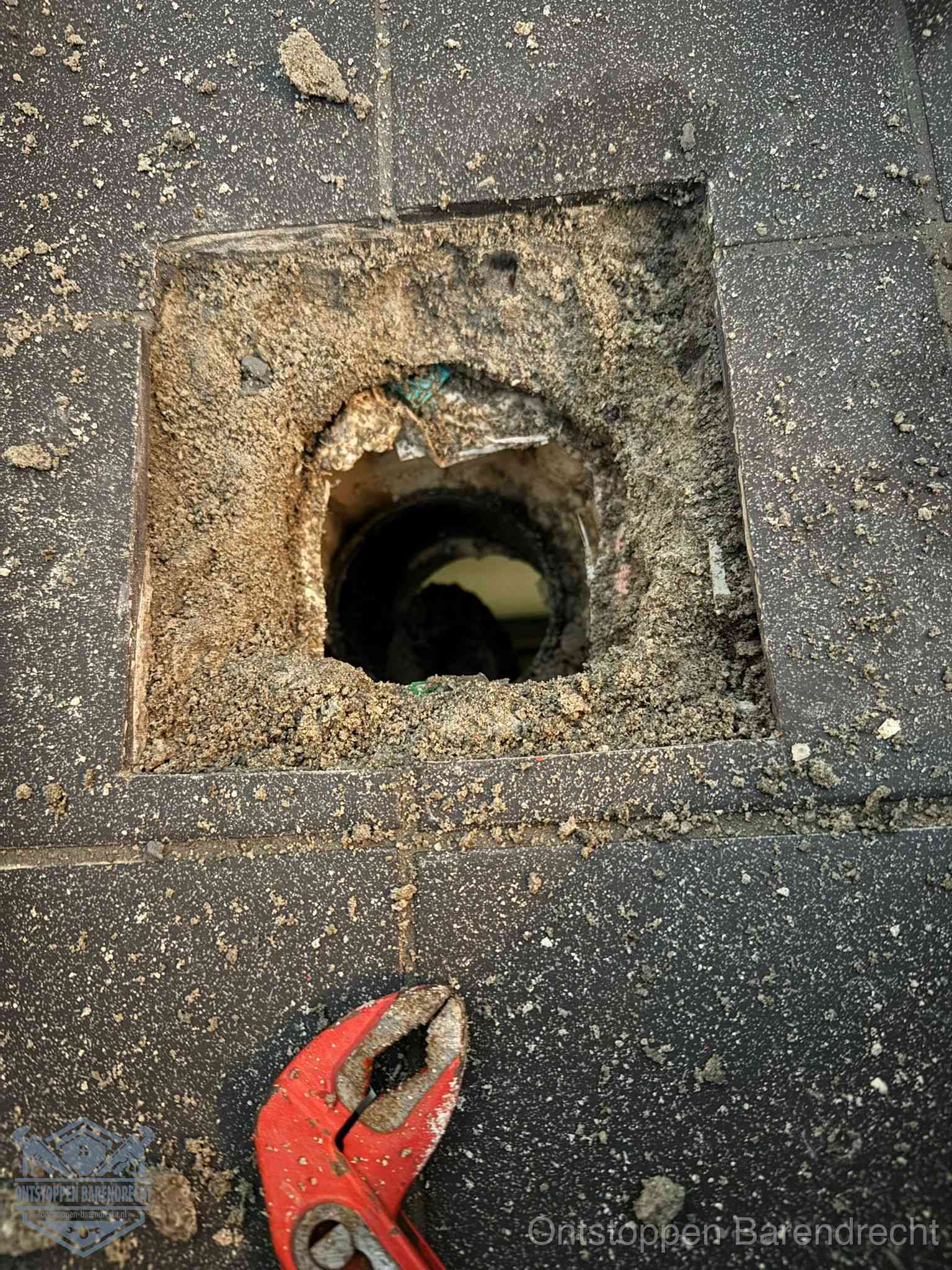 Rioolputje erfgrens eigendom in Barendrecht